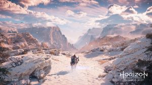 Aloy affrontant une machine dans Horizon Forbidden West sur PS5